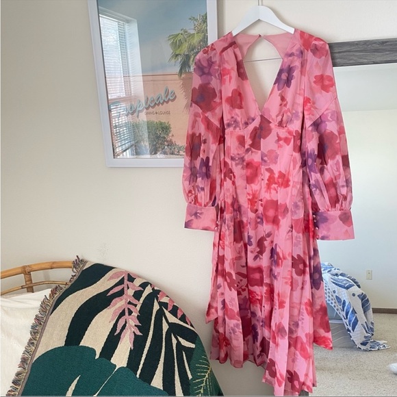 Hello Molly Gardenia Queen Dress / Hello Molly Dress - Picture 7 of 7